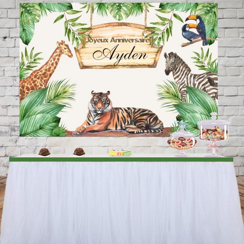 Toile de fond jungle pour décoration anniversaire safari